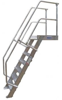 Лестница стационарная с платформой, 18 ступ. 1000 мм, из лёгк. металла, 45°