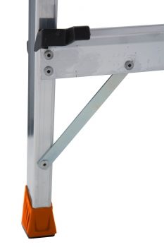 Sepuro, стремянка, 2 ступеньки, раб. высота 2,40 м. Sepuro, стремянка, 2 ступеньки, раб. высота 2,40 м.