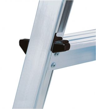 DOPPLO Двусторонняя стремянка, 2 х 4 ступеньки, раб. высота 2,65 м. DOPPLO Двусторонняя стремянка, 2 х 4 ступеньки, раб. высота 2,65 м.